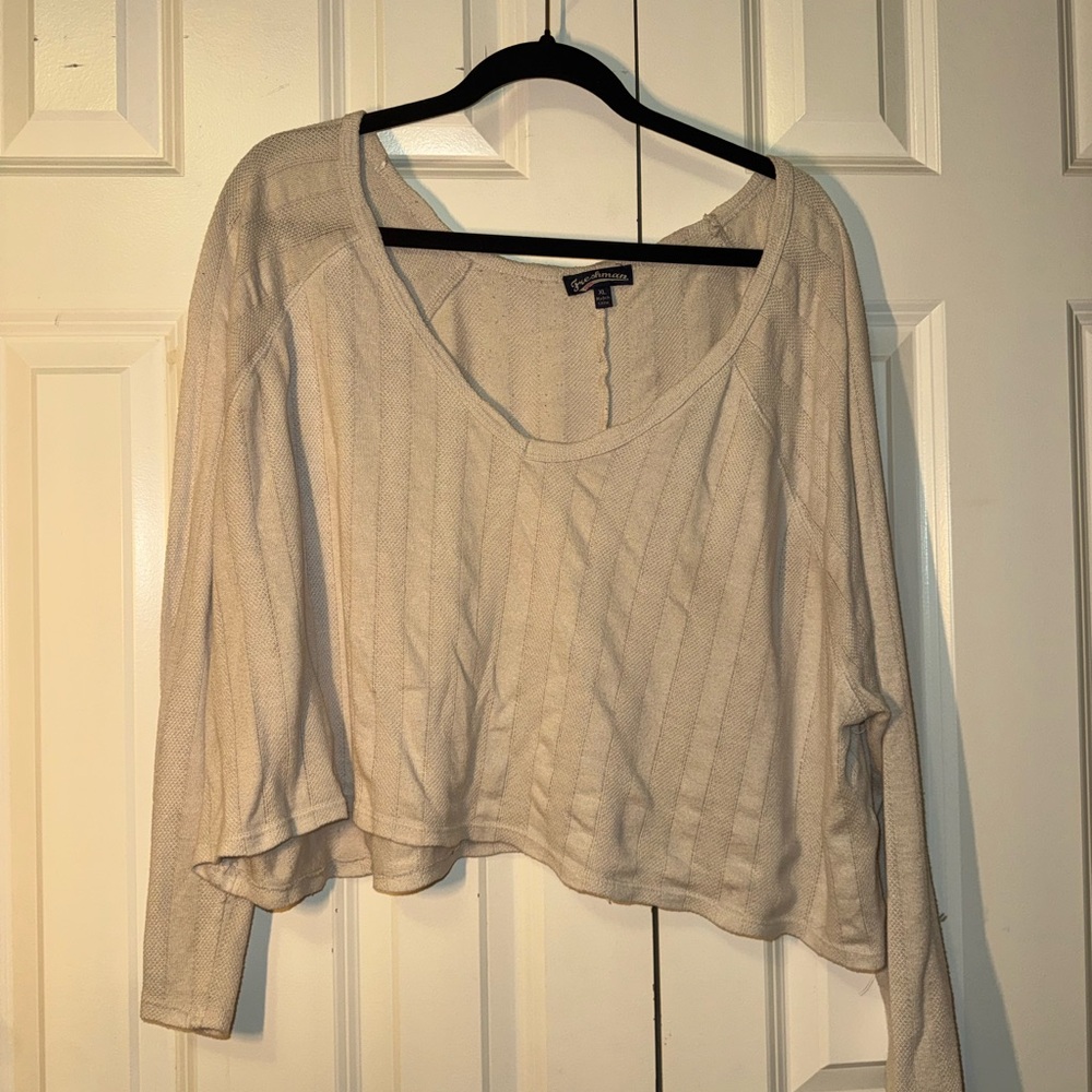 Long Sleeve Scoop Neck Ribbed Knit Top -